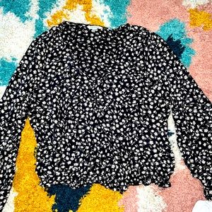 American Eagle floral blouse